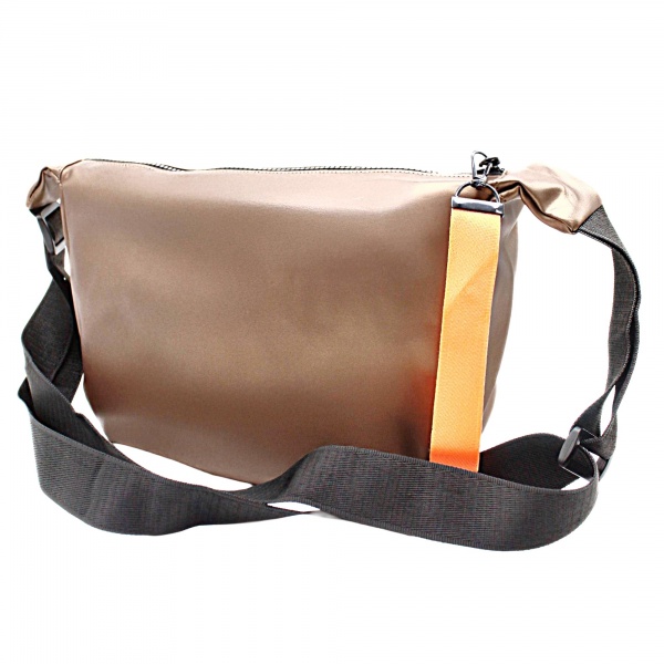 sl2621_brown_1171514784